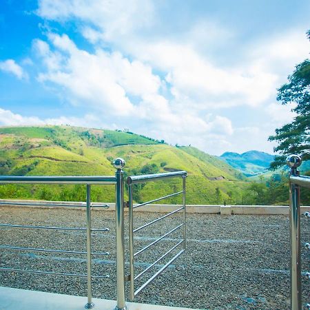 Hidden Valley Hill View Cottage Vagamon By Voye Homes Buitenkant foto