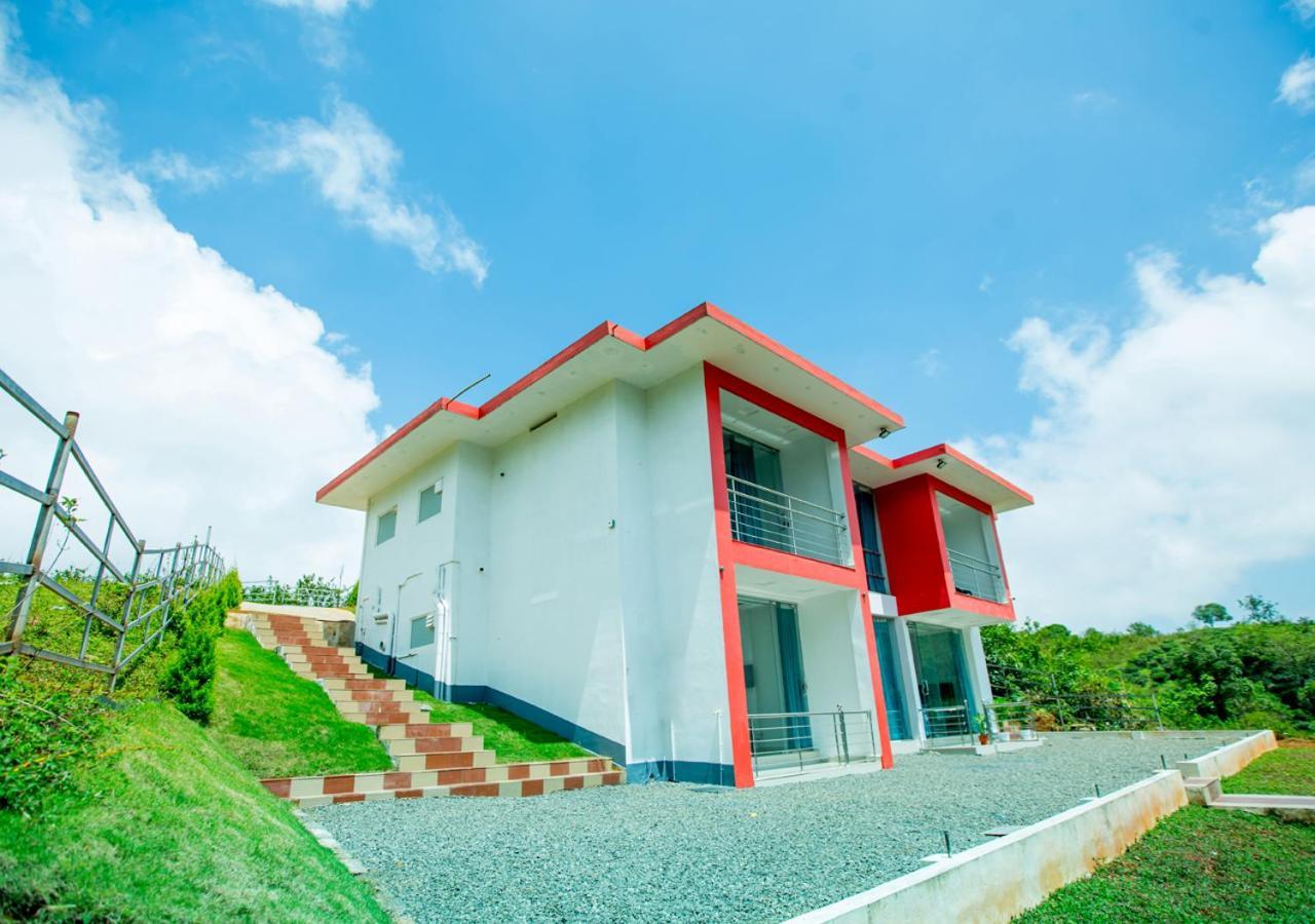 Hidden Valley Hill View Cottage Vagamon By Voye Homes Buitenkant foto